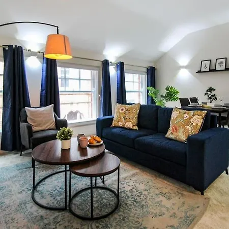 Luxurious 2 Bedroom Apartment In City Centre Nottingham Exterior photo